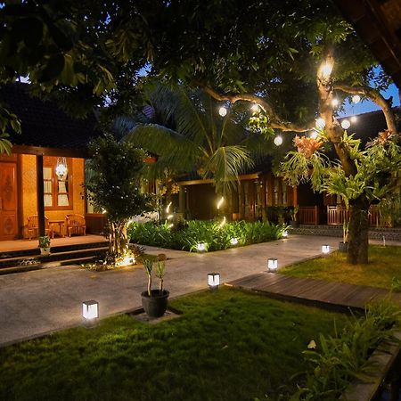 Ndalem Mataram Appartement Banyuwangi  Buitenkant foto